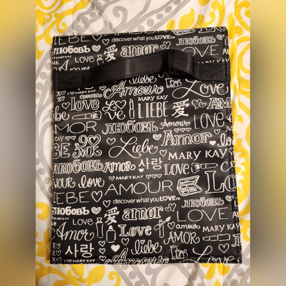 Mary Kay Love Edition makeup organizer